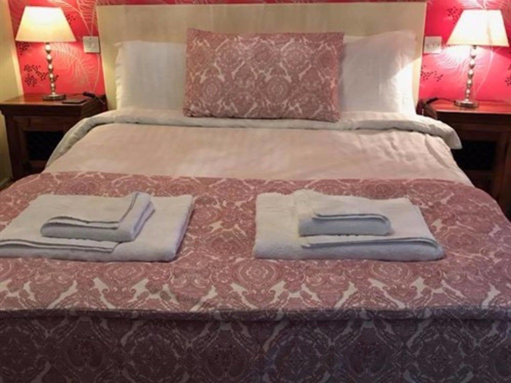 The Halford Otel Halford  Dış mekan fotoğraf